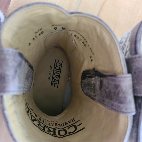 Corral Cowgirl Boots - Picture 2 of 3